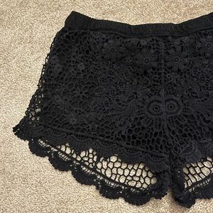 black lace shorts 🐼